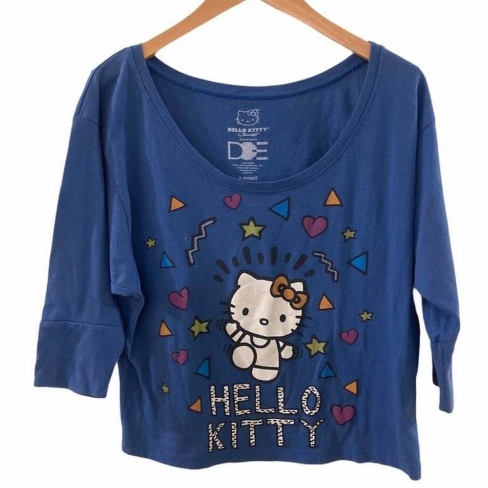 HELLO KITTY:SANRIO for DOE quarter sleeve t-shirt.